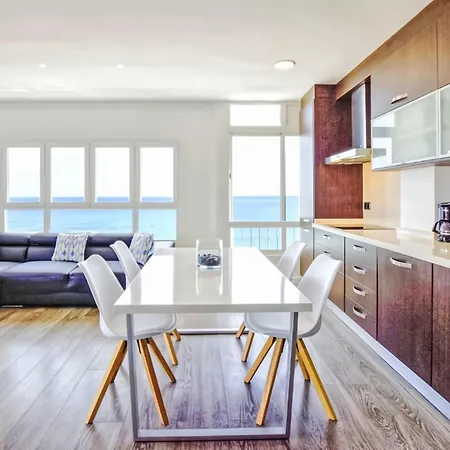 Moderne Vor Dem Von Son Baulo By Interhome Daire